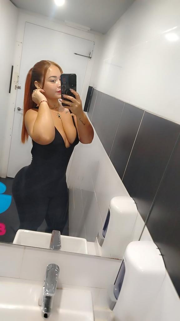 Chica busca chico en Barcelona: 