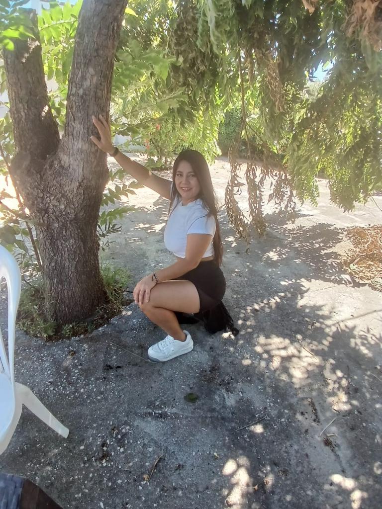 Chica busca chico en Almería: 