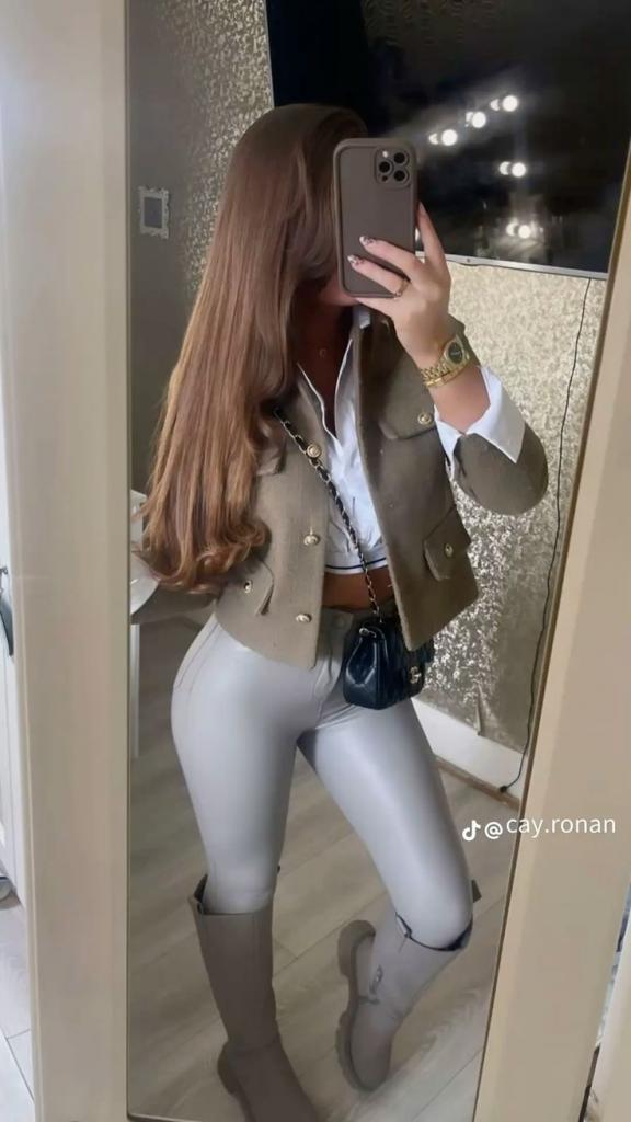 Chica busca chico en Mallorca: 