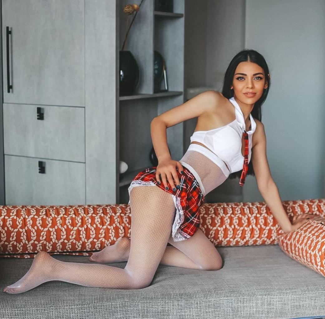 Chica busca chico en Gerona: 