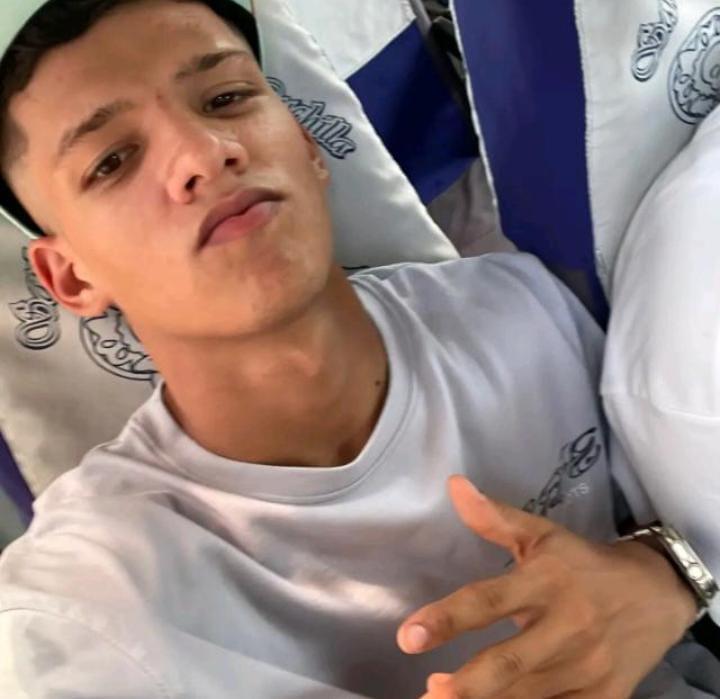 Chico busca chica en Tenerife: 