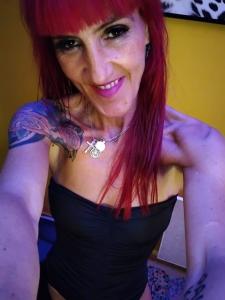 613839299: Chica busca chico en Asturias