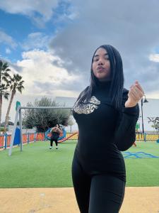 664654523: Chica busca chico en Córdoba