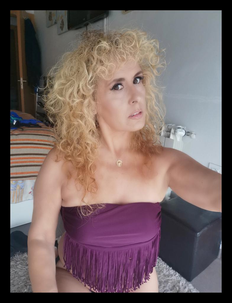 Chica busca chico en Asturias: 