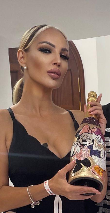 Chica busca chico en Alicante: 