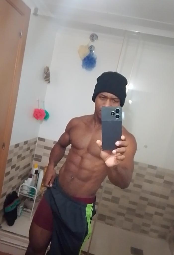 Chica busca chico en Tarragona: 