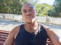 678657538: Chico busca chica en Valencia