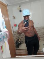 617513197: Chico busca chica en Tarragona