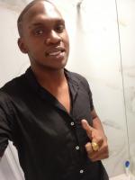 678657538: Chico busca chica en Valencia