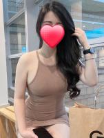 667926558: Chica busca chico en Madrid