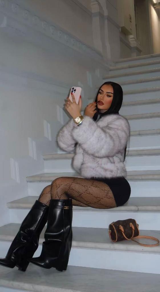 Chica busca chico en Mallorca: 