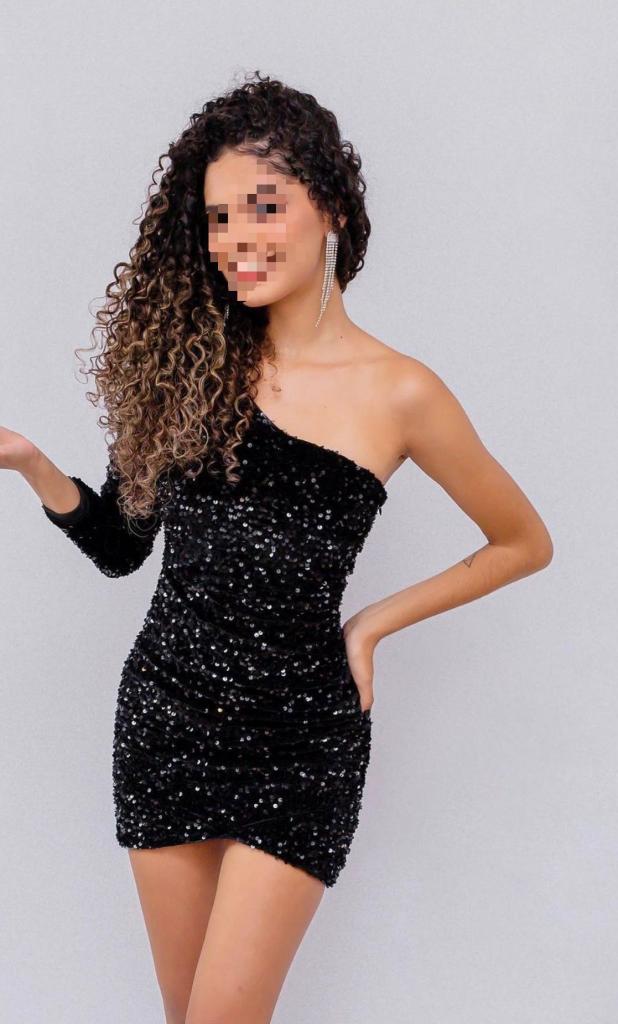 Chica busca chico en Barcelona: Chica busca chico