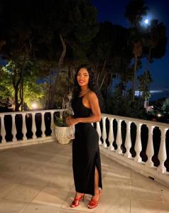 Chica busca chico en Ibiza: 