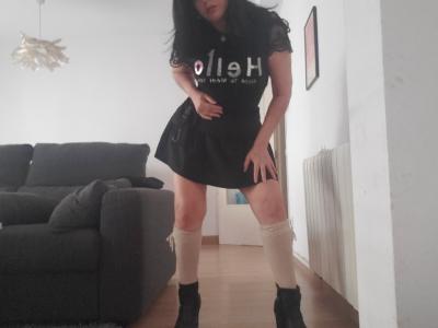 689285963: Chica busca chico en Zaragoza