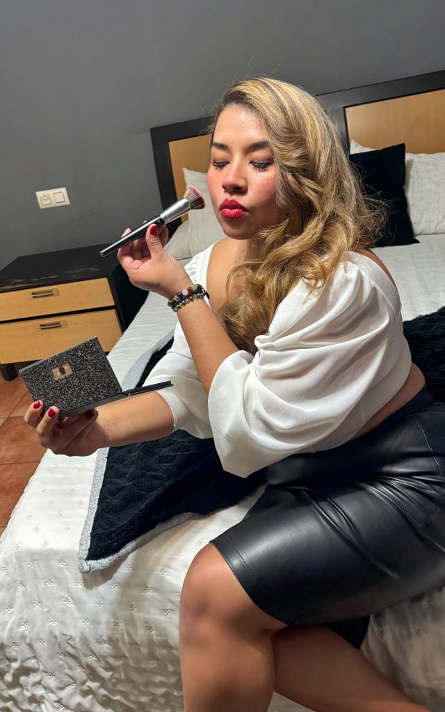 Chica busca chico en Sevilla: 