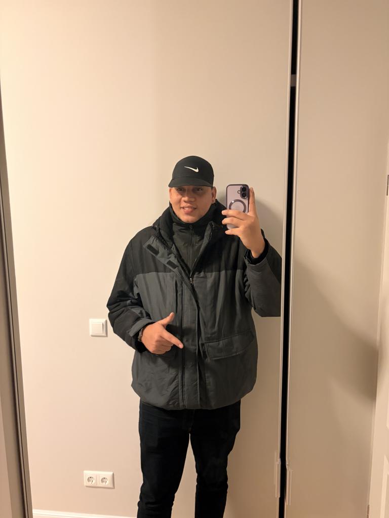 Chico busca chica en Salamanca: 