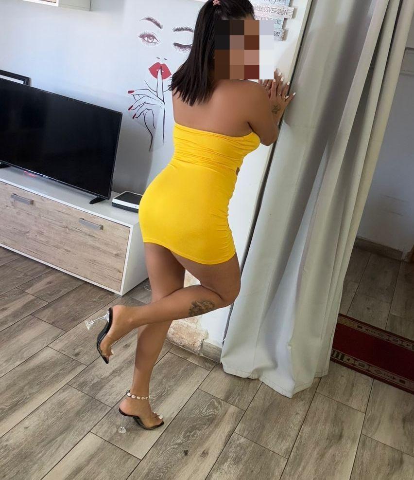 Chica busca chico en Almería: 