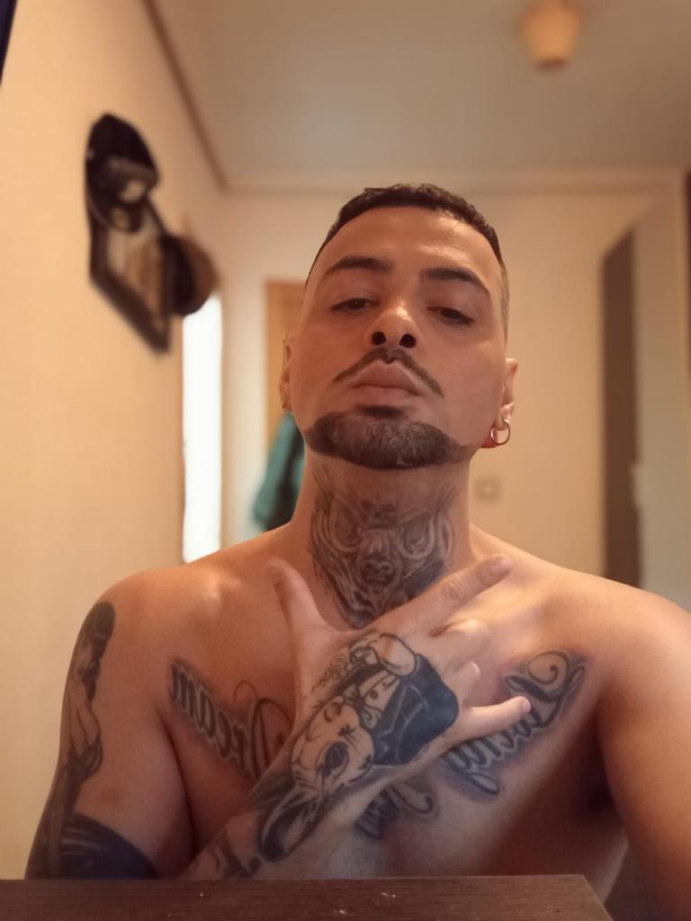 Chico busca chica en Valladolid: 