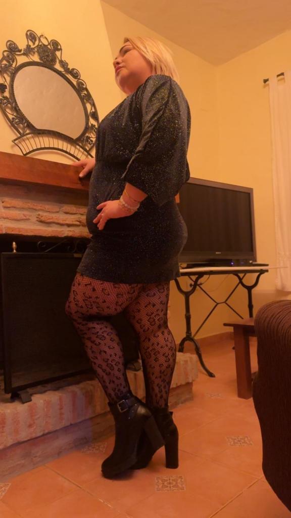 640915304: Chica busca chico en Cádiz