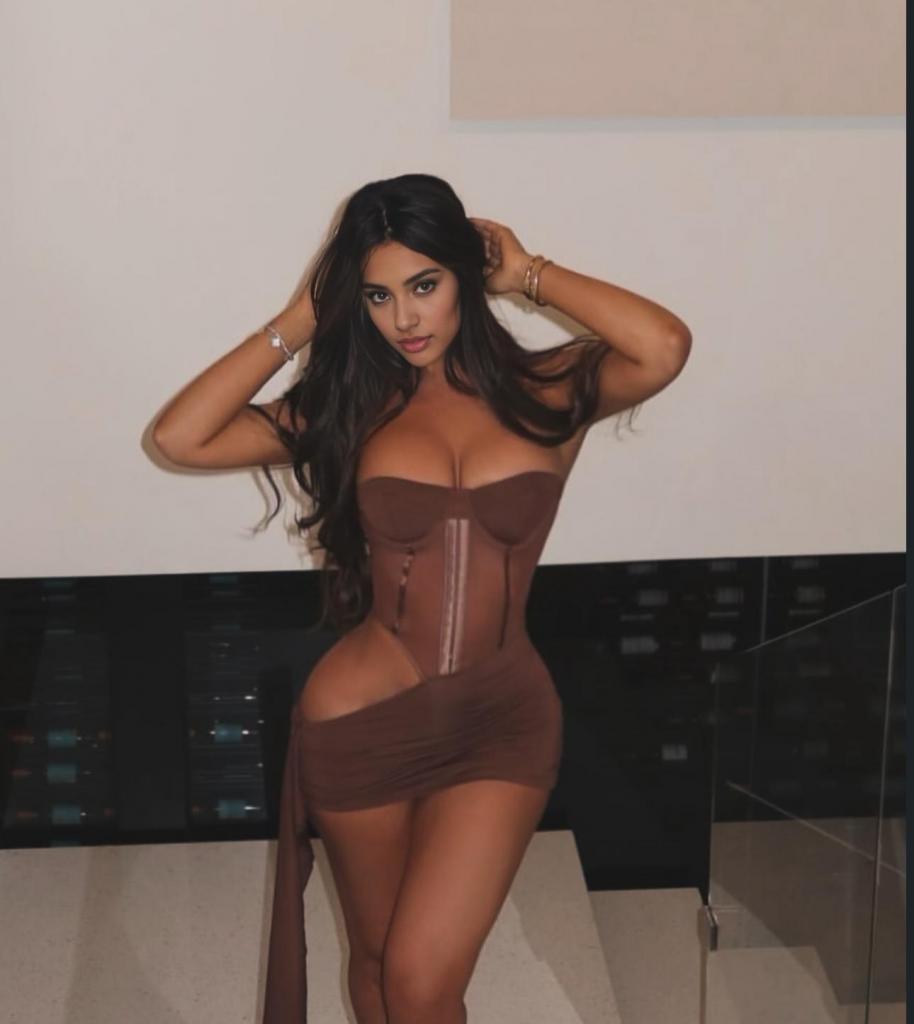 Chica busca chico en Huelva: 