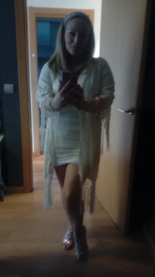 657483905: Chica busca chico en La Coruña