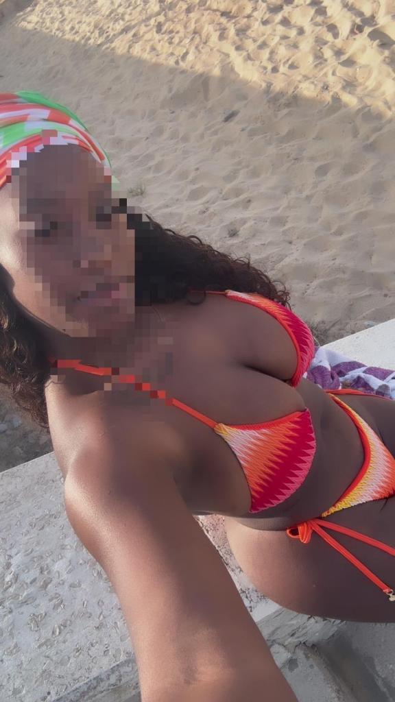 Chica busca chico en Cádiz: 