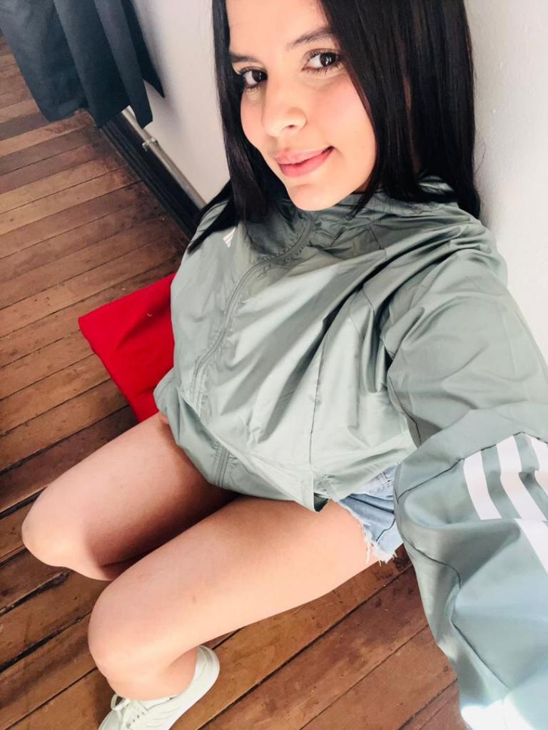 Chica busca chico en Sevilla: 