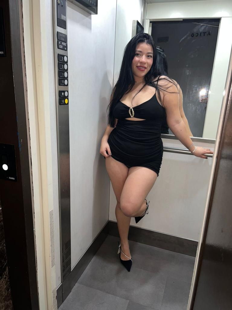 Chica busca chico en Cádiz: 