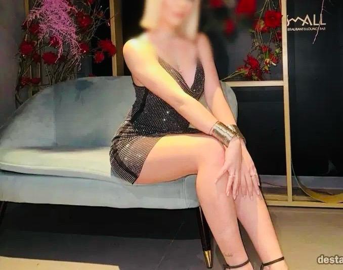 Chica busca chico en Granada: 