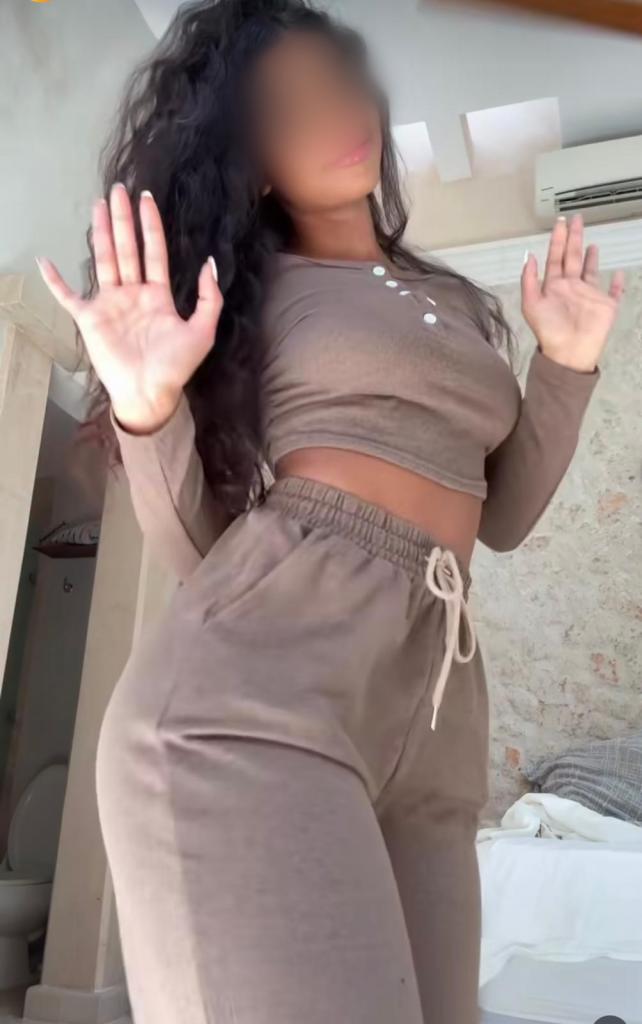 Chica busca chico en Cádiz: 