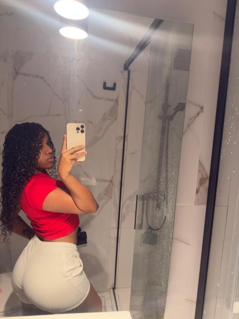 662037420: Chica busca chico en Las Palmas