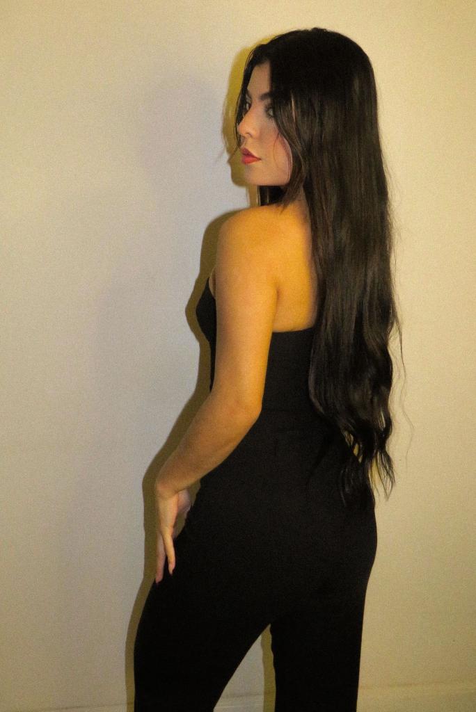 613652410: Chica busca chico en Madrid