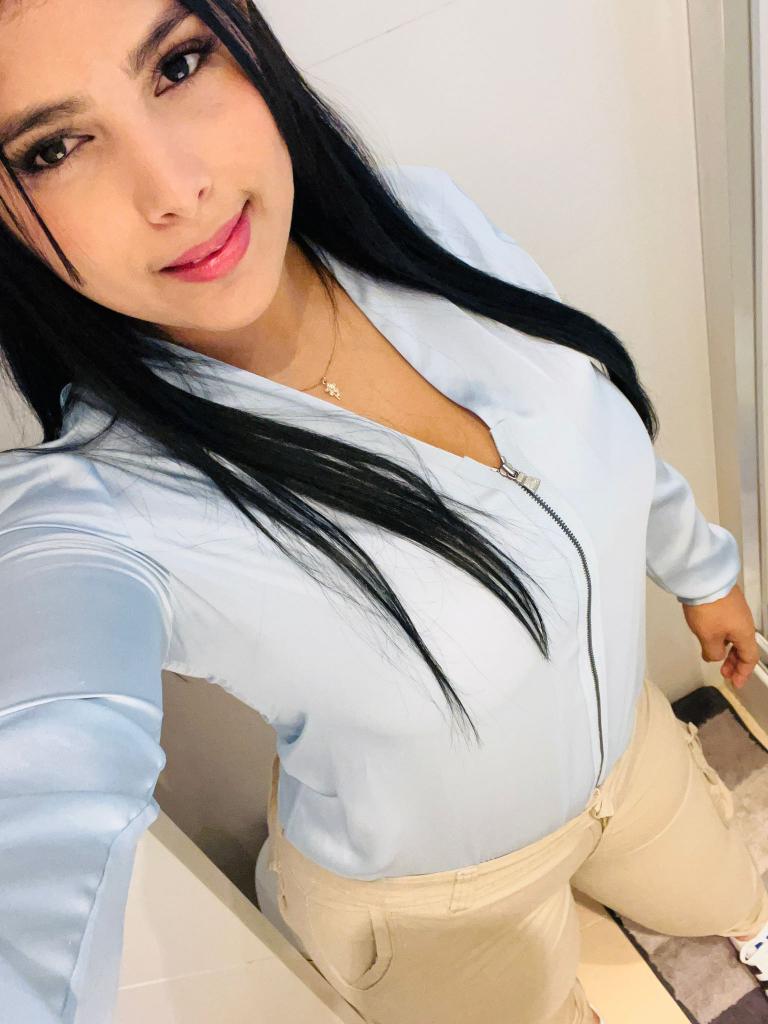 Chica busca chico en Madrid: Chica busca chico