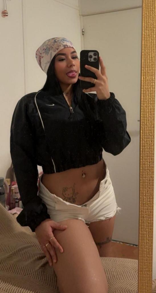 Chica busca chico en Granada: 