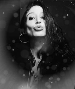 613422519: Chica busca chico en Alicante