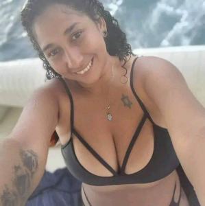 631558994: Chica busca chico en Zaragoza