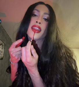 631058869: Travesti en Barcelona