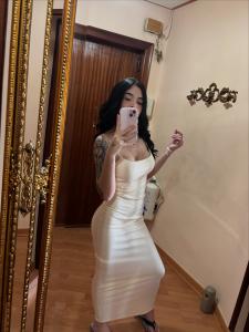 612242182: Chica busca chico en Sevilla