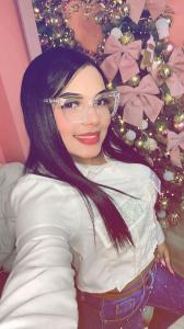 666365091: Chica busca chico en Navarra