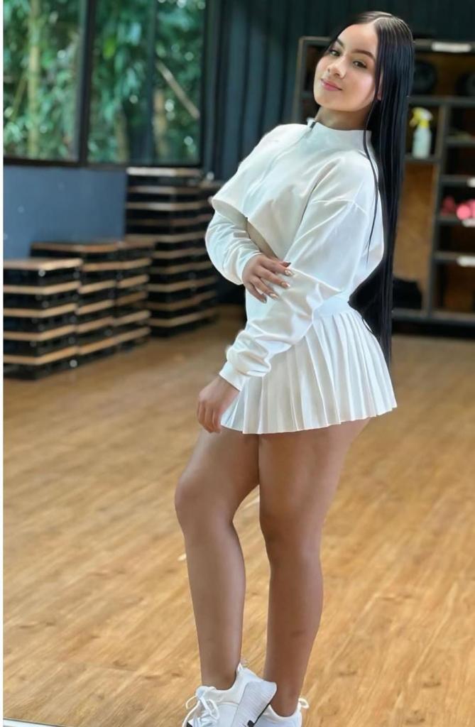 Chica busca chico en Tenerife: 