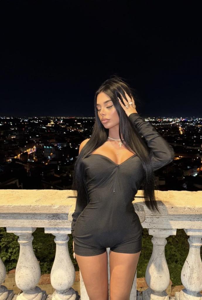 Chica busca chico en Mallorca: Chica busca chico