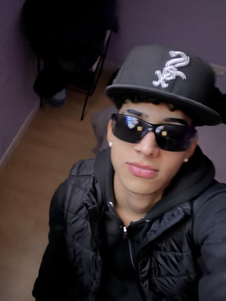 687728084: Chico busca chica en Madrid