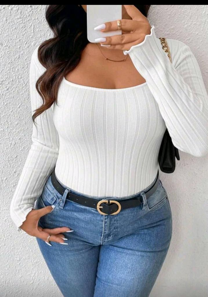 Chica busca chico en Cádiz: 