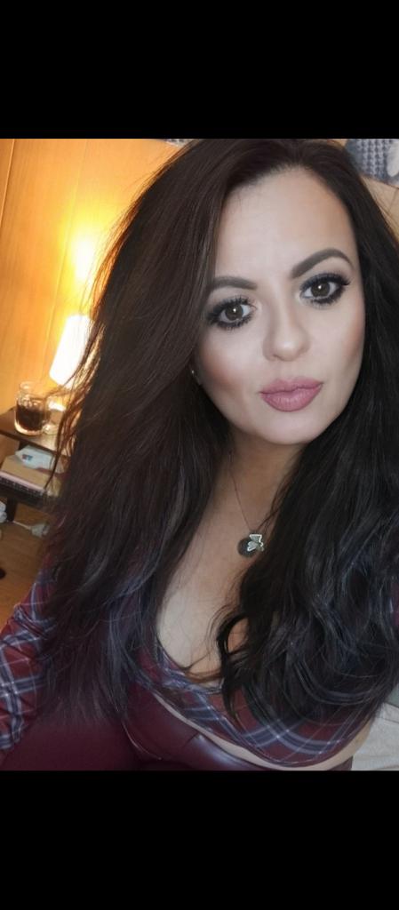 Chica busca chico en Murcia: 