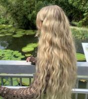 654215383: Chica busca chico en Melilla