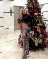 670884103: Chica busca chico en Badajoz