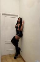 654035745: Chica busca chico en Cáceres