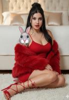 613927585: Chica busca chico en Barcelona