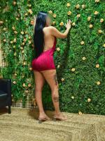 664874220: Chica busca chico en Madrid