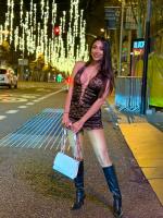 649939956: Chica busca chico en Barcelona